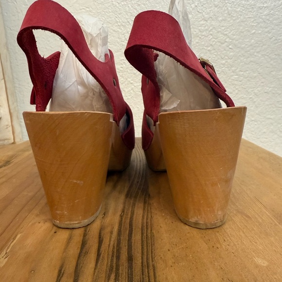 Pink Bryr Clogs - Picture 4 of 6